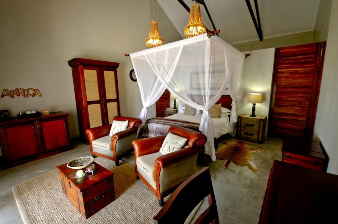 אוצ'יווארונגו Otjiwa Safari Lodge מראה חיצוני תמונה